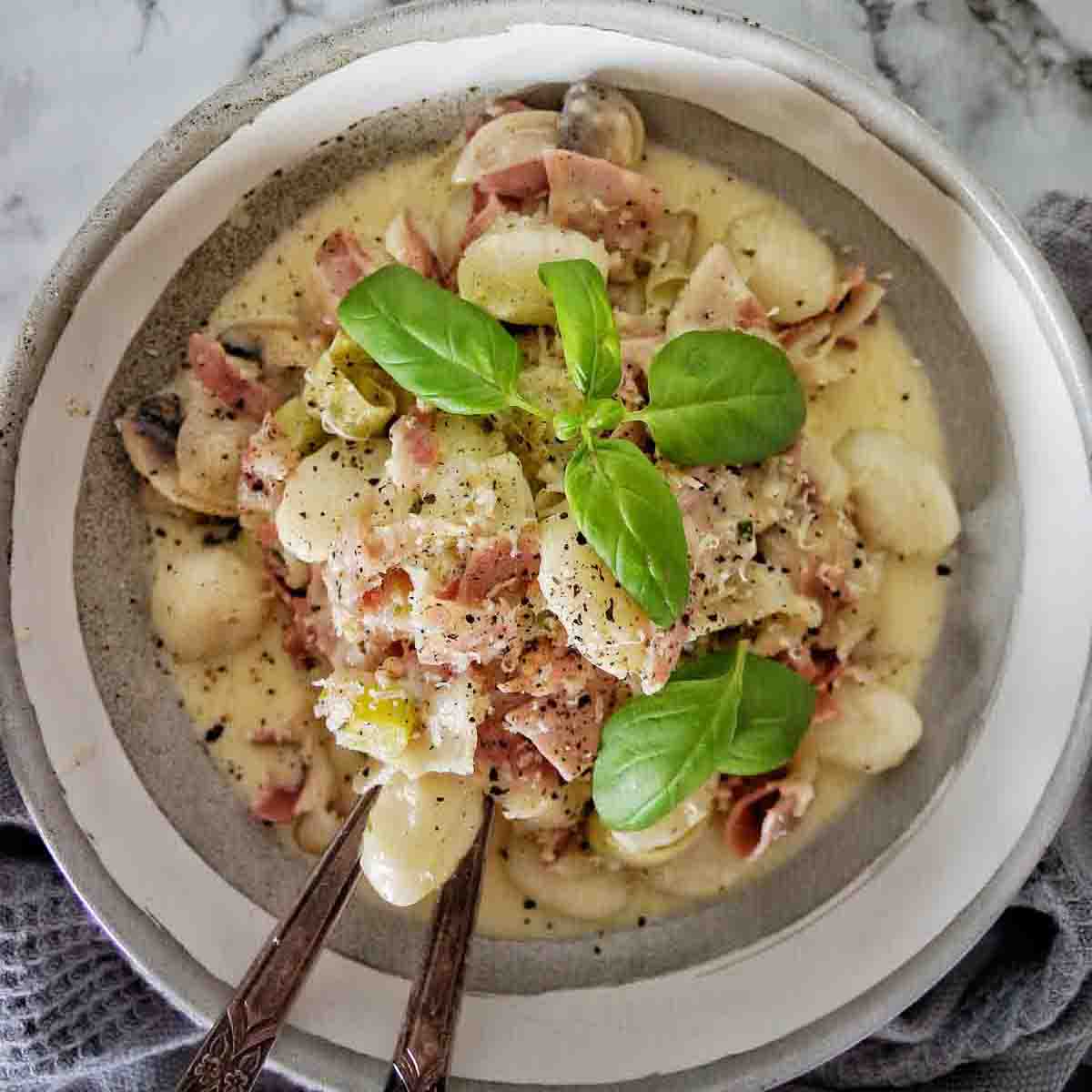 Gorgonzola Gnocchi - The Dinner Bite