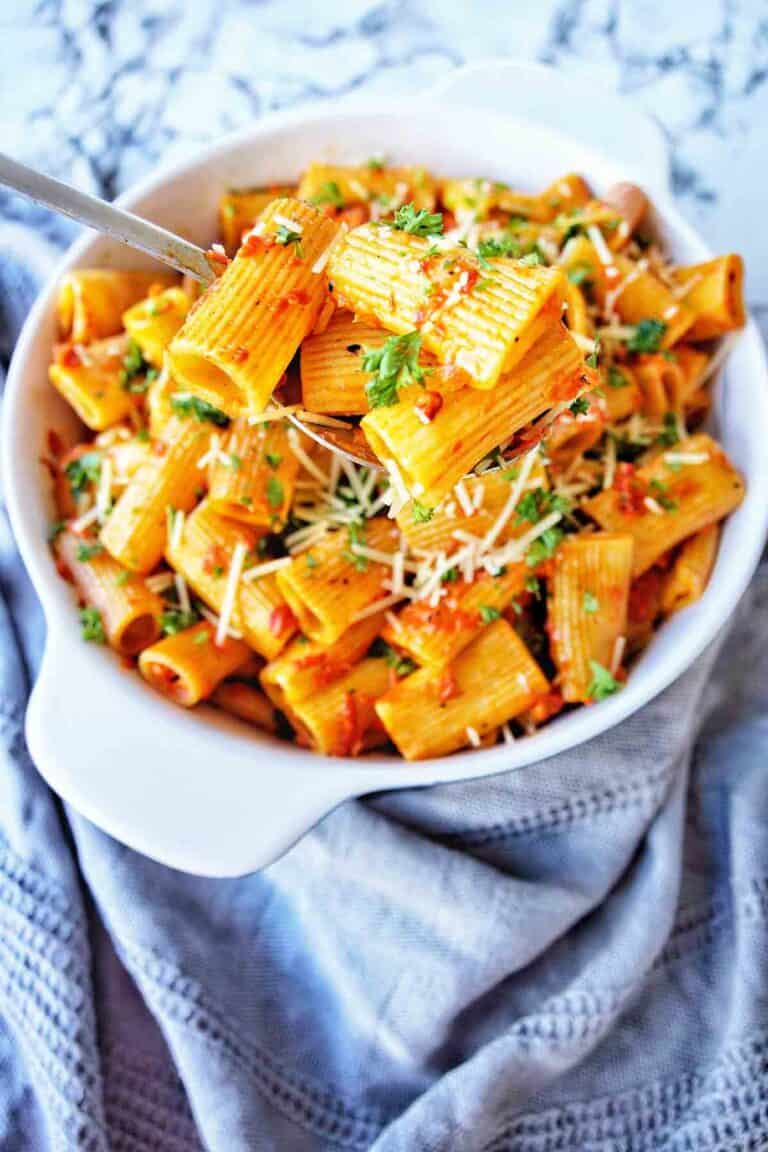 Instant Pot Rigatoni with Jar Sauce (in 2 Easy Steps) Sweet Caramel